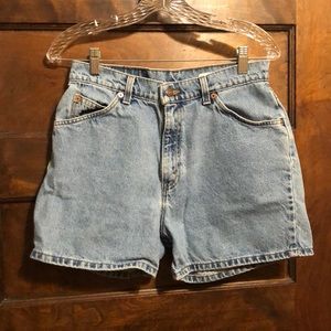 Levi’s vintage denim jean shorts size 12
